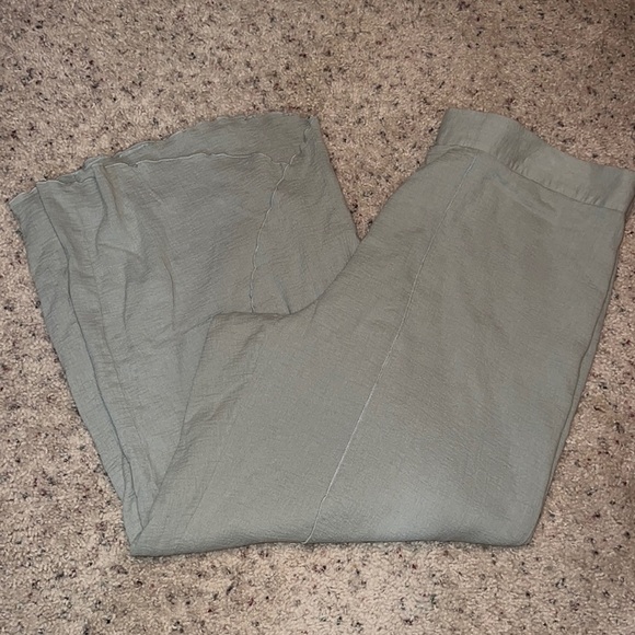Soft Surroundings sage green flared leg pants plus size 2X - Picture 1 of 7